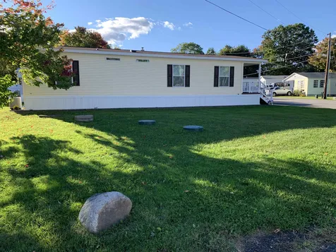 29 Seabreeze Drive North Hampton NH 03862