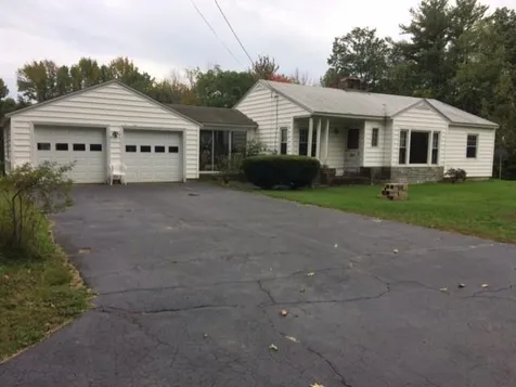 218 Old Candia Road Auburn NH 03032