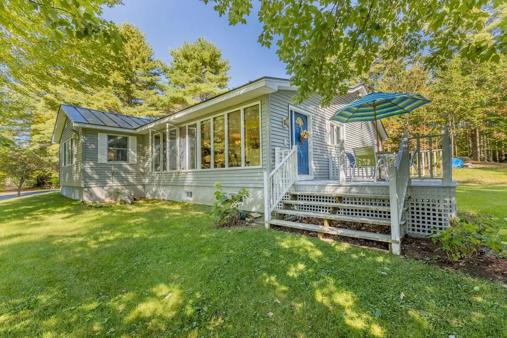 713 Halls Lake Road Newbury VT 05051