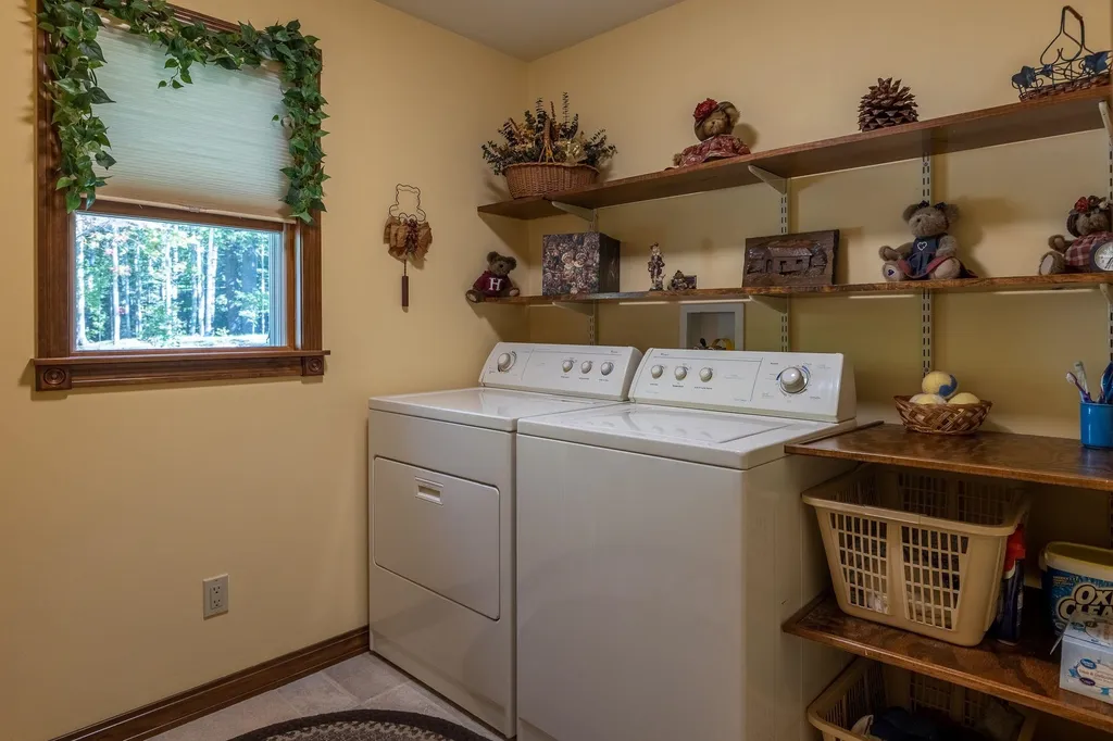 713 Halls Lake Road Newbury VT 05051