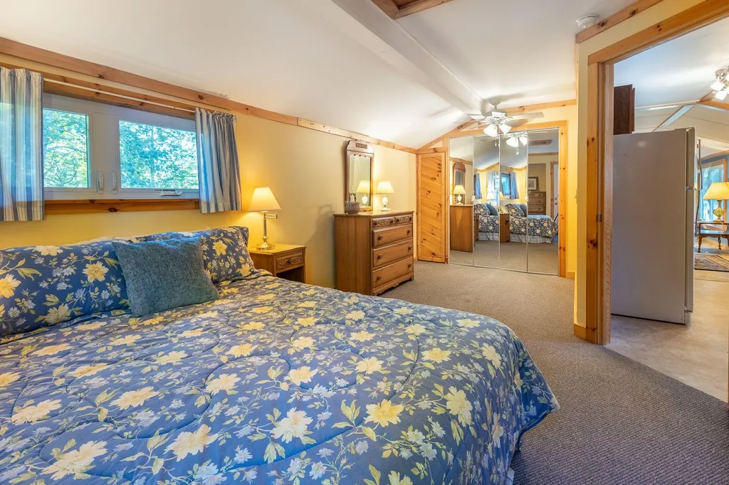 713 Halls Lake Road Newbury VT 05051