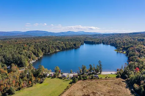 713 Halls Lake Road Newbury VT 05051