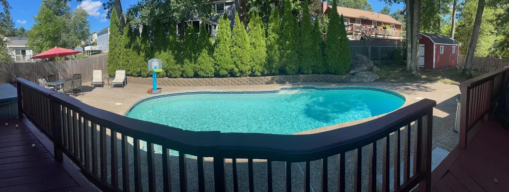 17 Hyacinth Drive Nashua NH 03062