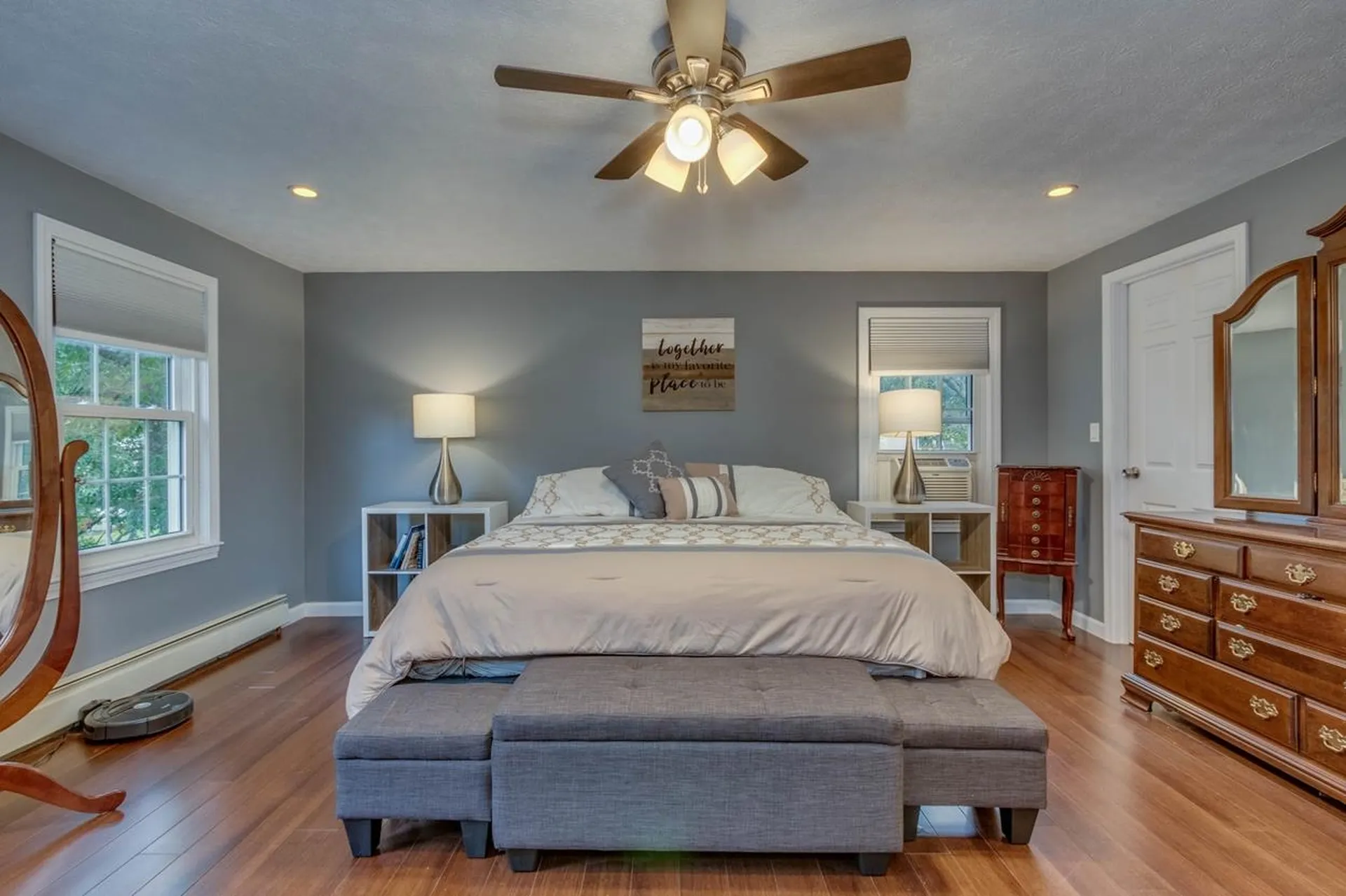 17 Hyacinth Drive Nashua NH 03062