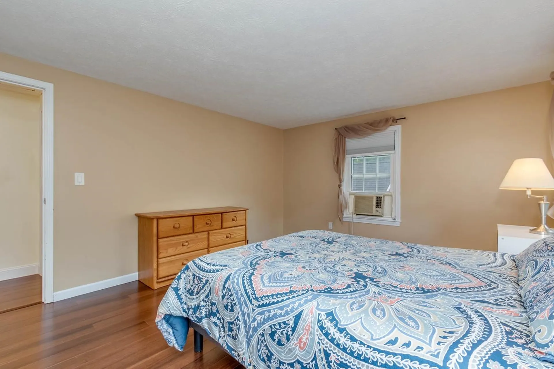 17 Hyacinth Drive Nashua NH 03062