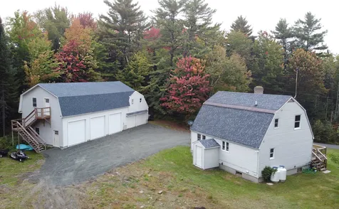 636 Old County Road North Waterford VT 05819