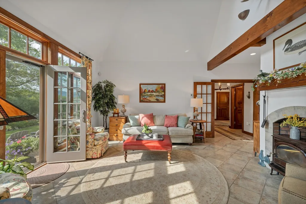 35 Prescott Road Sandwich NH 03227