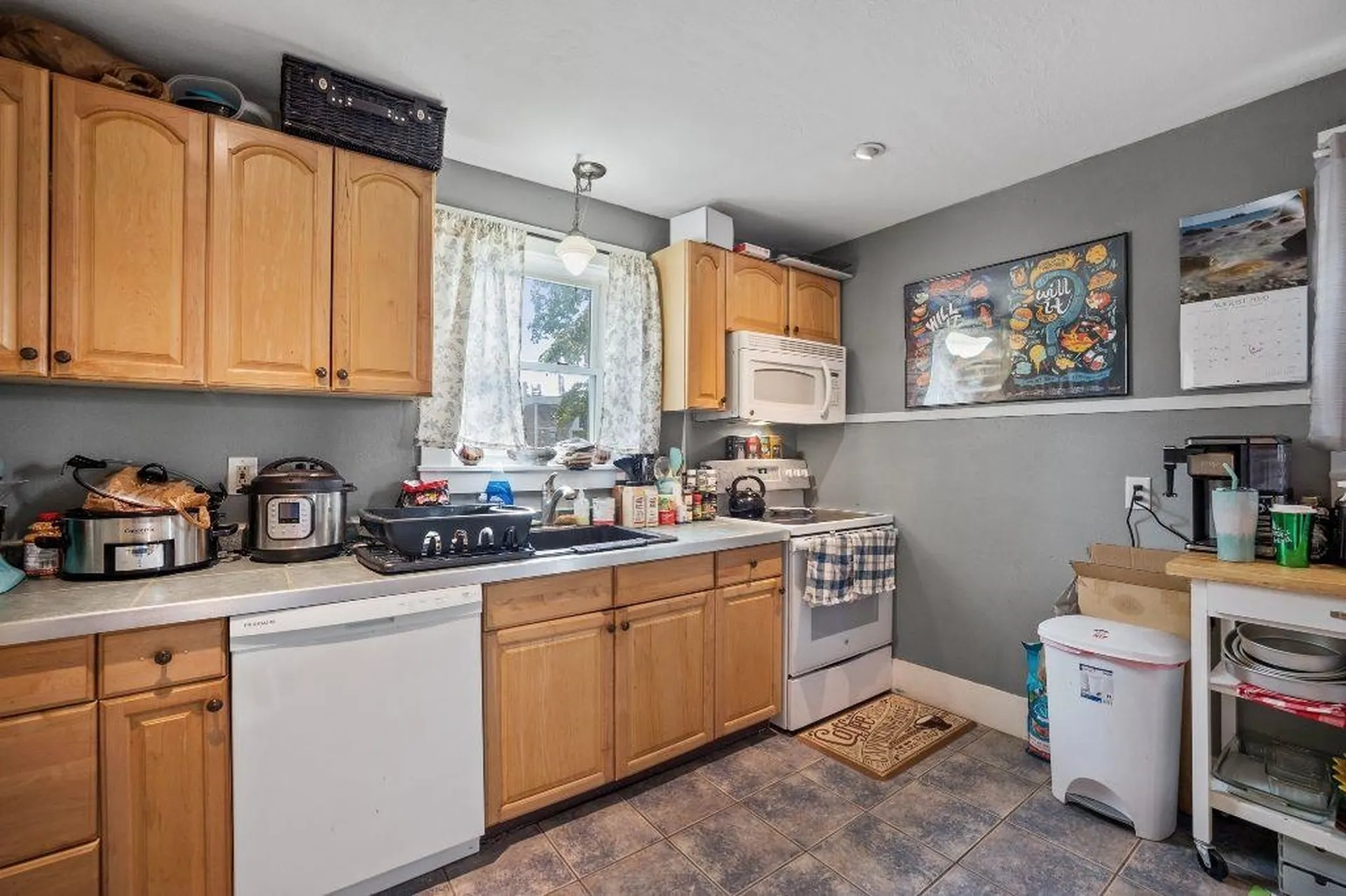 25-27 Grove Street Laconia NH 03246