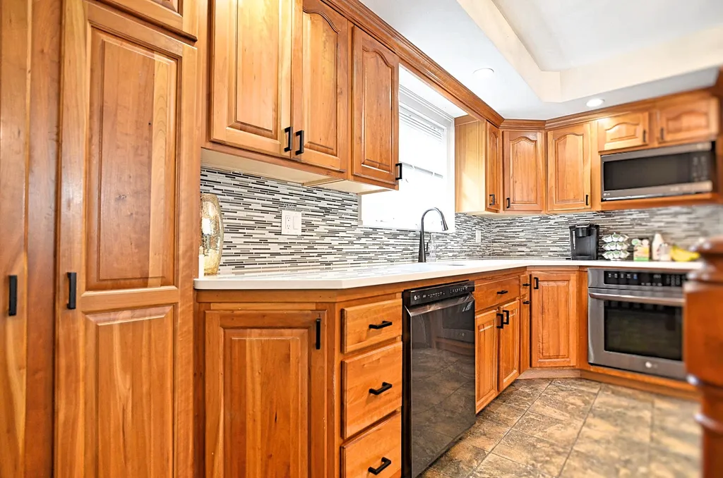 181 Plains Road Andover NH 03216