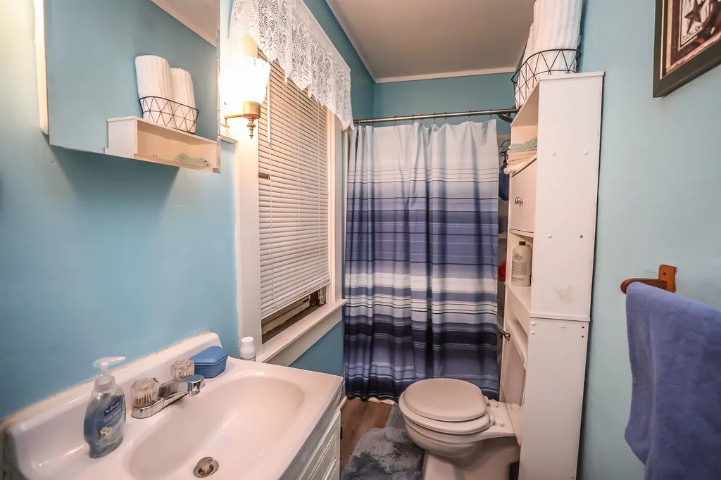 29 Souhegan Street Milford NH 03055