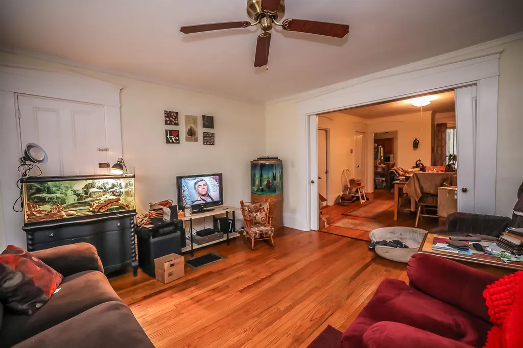 29 Souhegan Street Milford NH 03055
