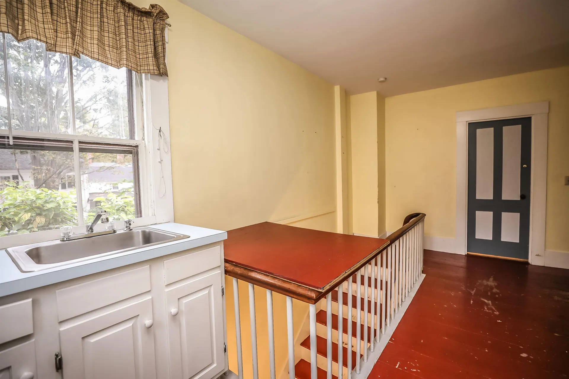 29 Souhegan Street Milford NH 03055