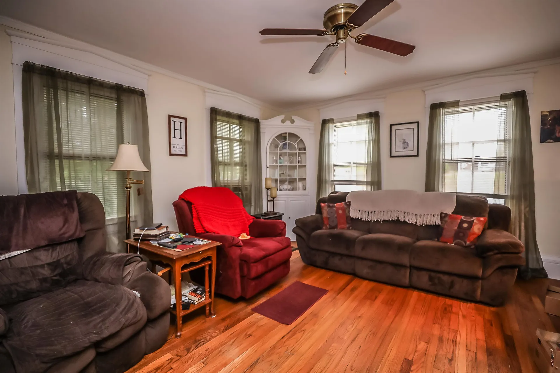 29 Souhegan Street Milford NH 03055