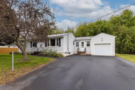 103 Maple Street Somersworth NH 03878