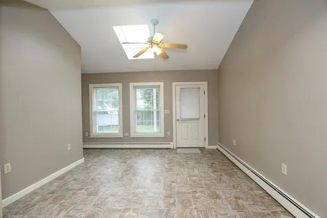 80 Mast Road Manchester NH 03102