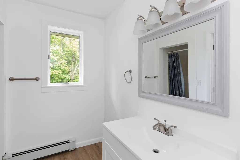 542 Lower Notch Road Bristol VT 05443