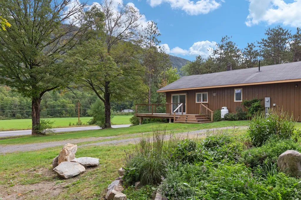 542 Lower Notch Road Bristol VT 05443