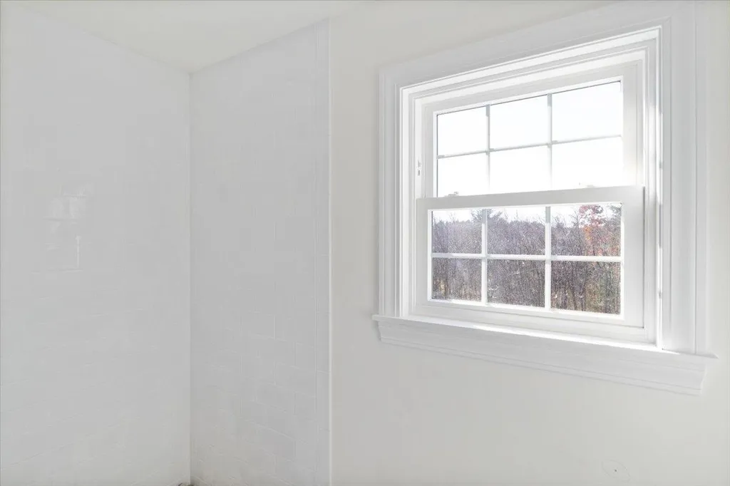72 South Road North Hampton NH 03862