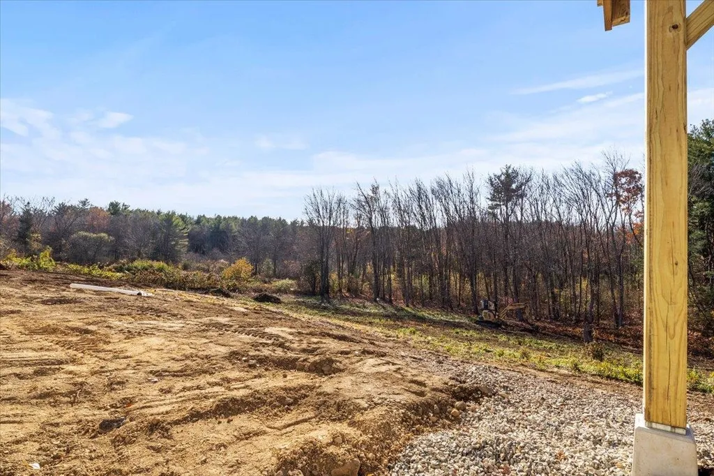 72 South Road North Hampton NH 03862