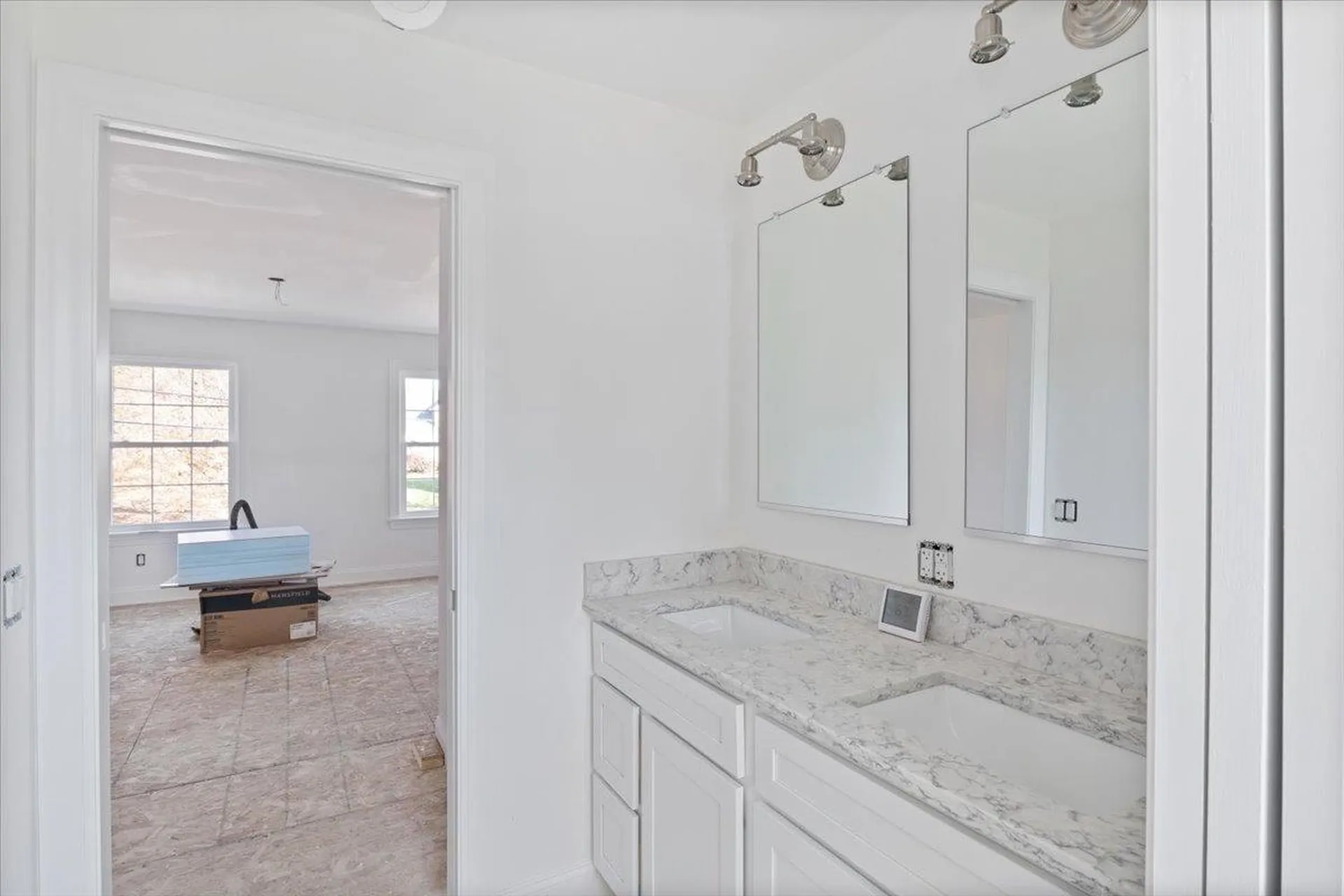 72 South Road North Hampton NH 03862