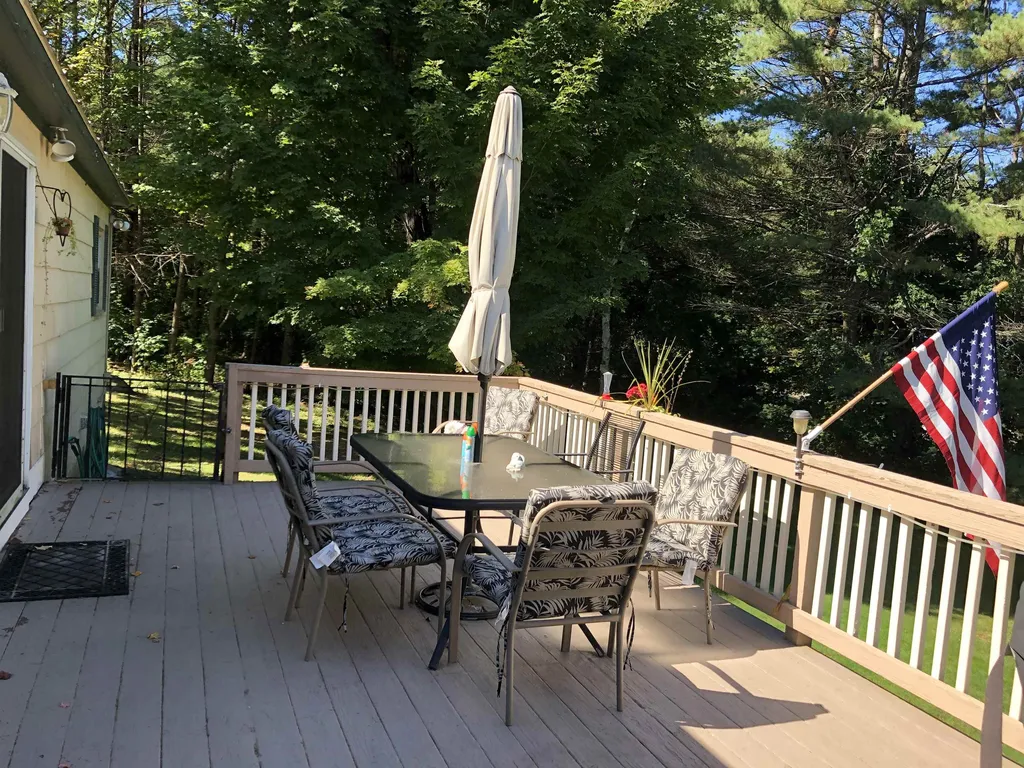 6 Neal Shore Road Meredith NH 03253