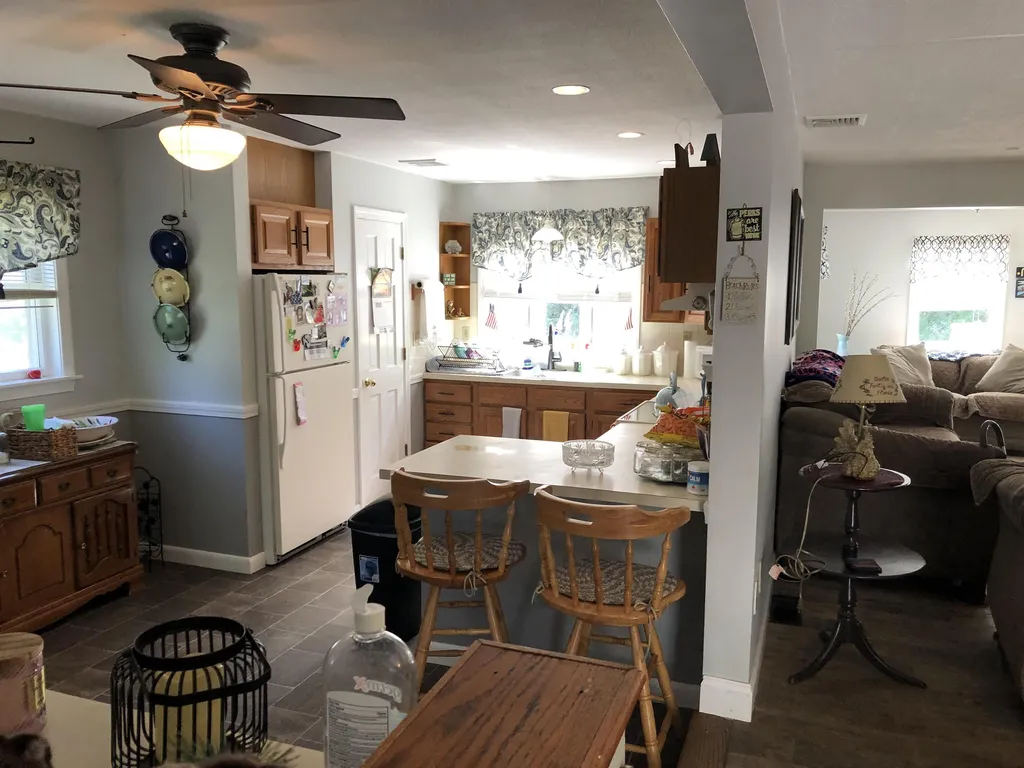 6 Neal Shore Road Meredith NH 03253