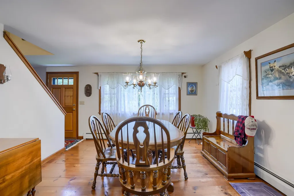190 Pine Hill Road Weare NH 03281