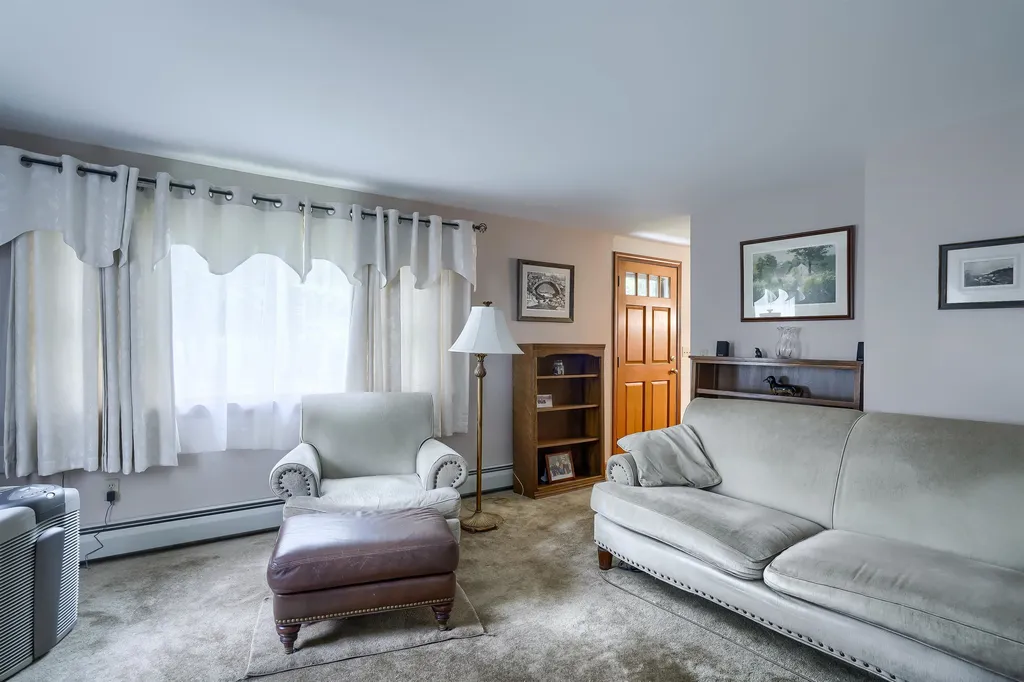 190 Pine Hill Road Weare NH 03281