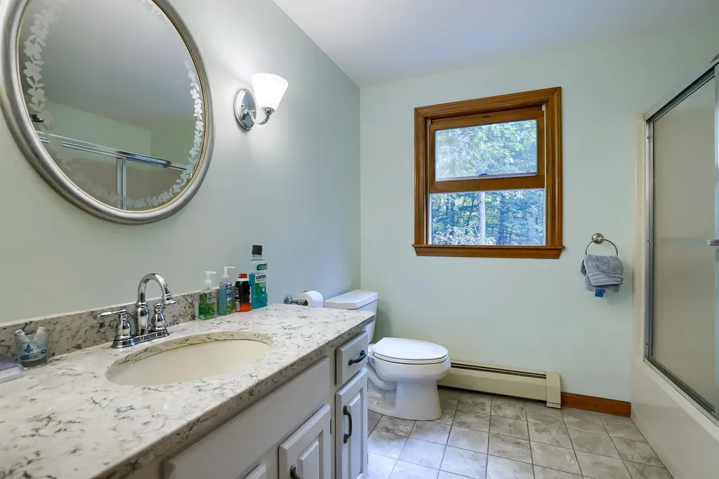 190 Pine Hill Road Weare NH 03281