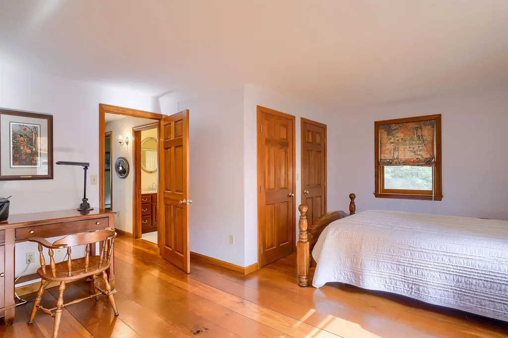 190 Pine Hill Road Weare NH 03281