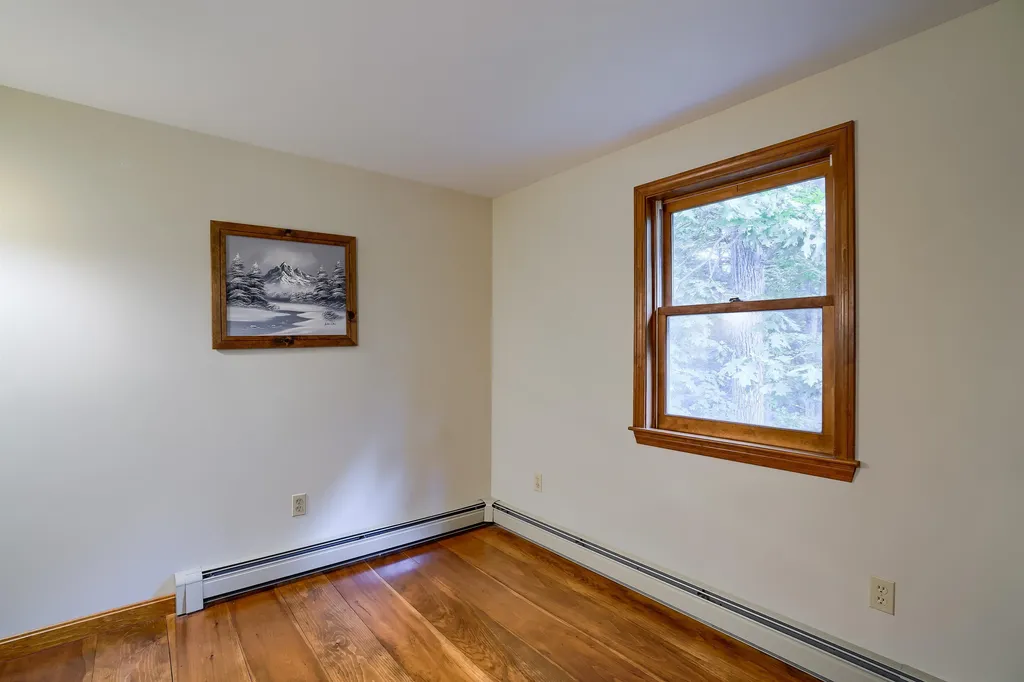 190 Pine Hill Road Weare NH 03281