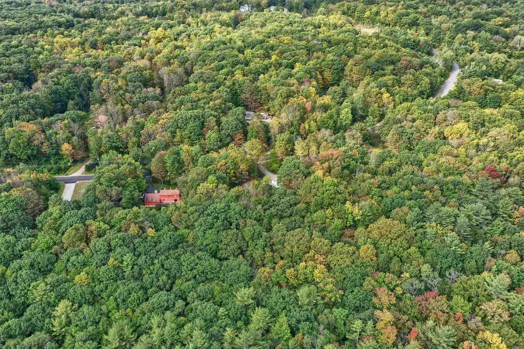 190 Pine Hill Road Weare NH 03281