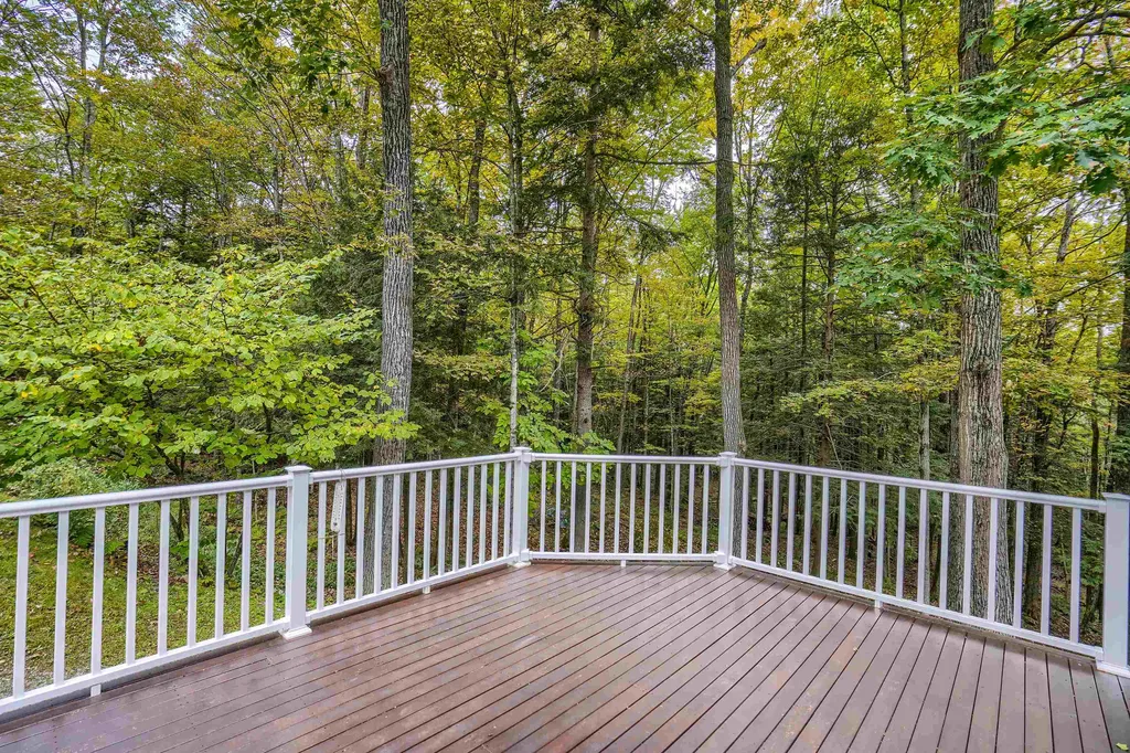 190 Pine Hill Road Weare NH 03281