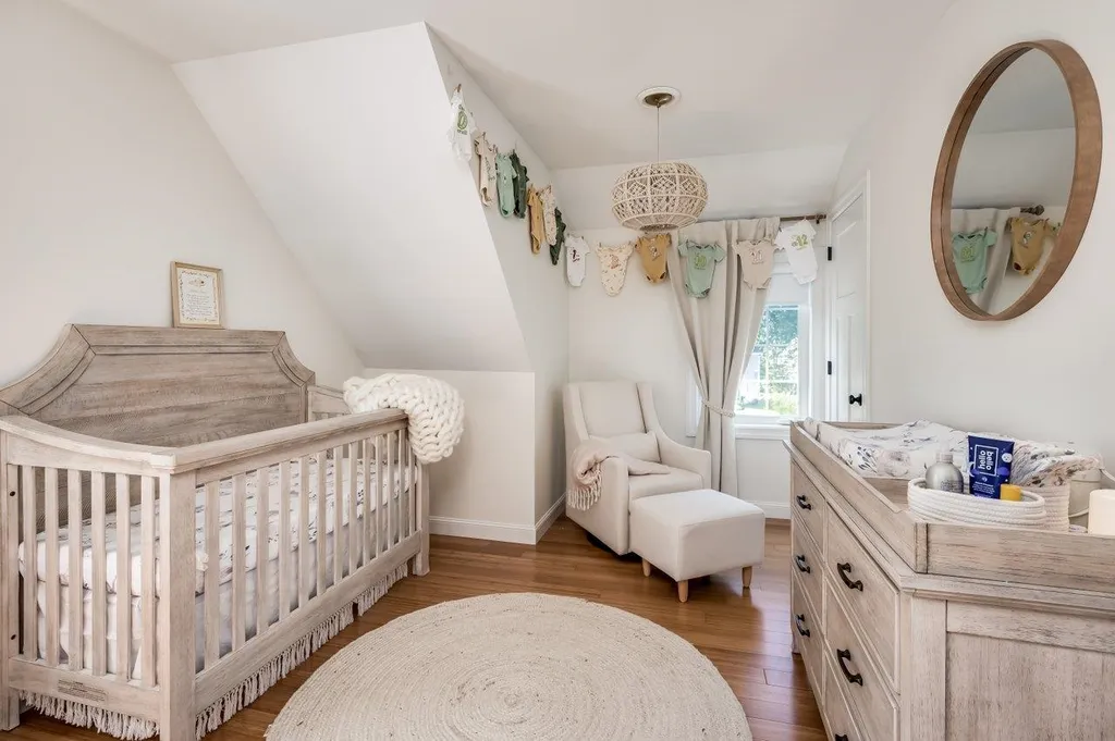 4 Squire Way Exeter NH 03833