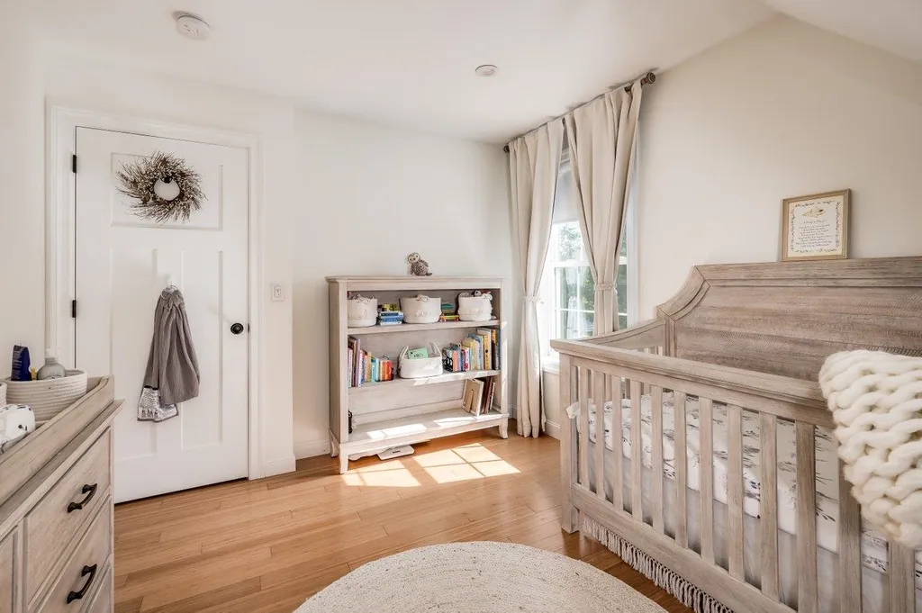 4 Squire Way Exeter NH 03833