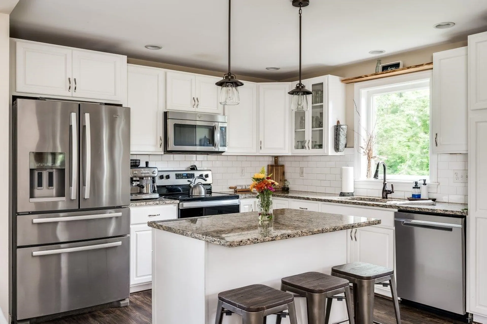 4 Squire Way Exeter NH 03833
