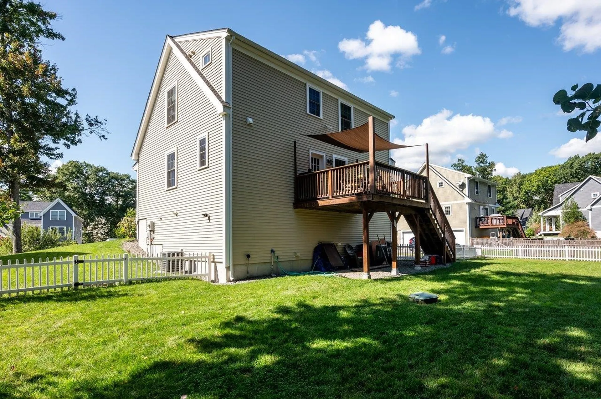 4 Squire Way Exeter NH 03833