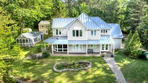 40 Florence Avenue Rindge NH 03461