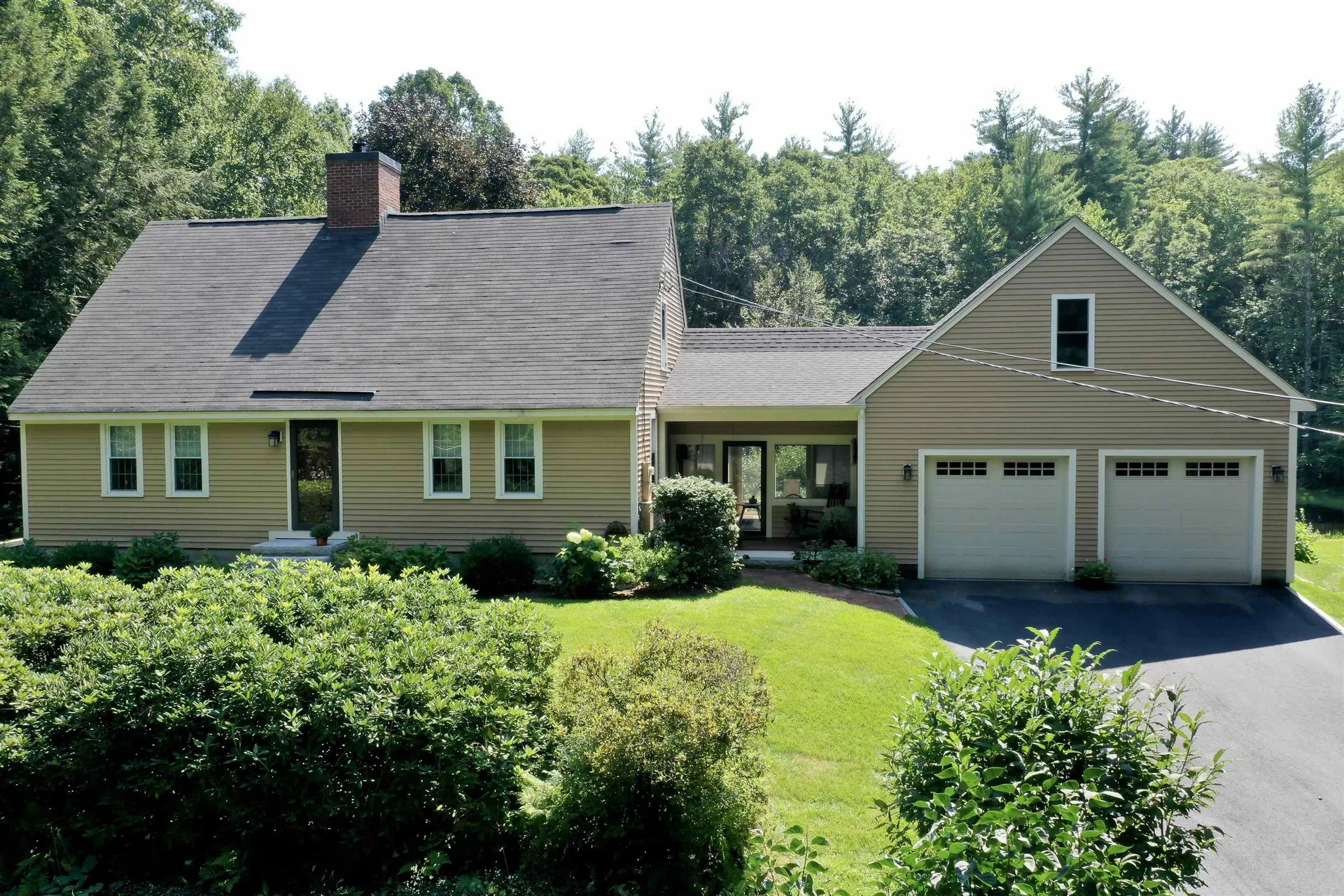 5 Spring Road Amherst NH 03031