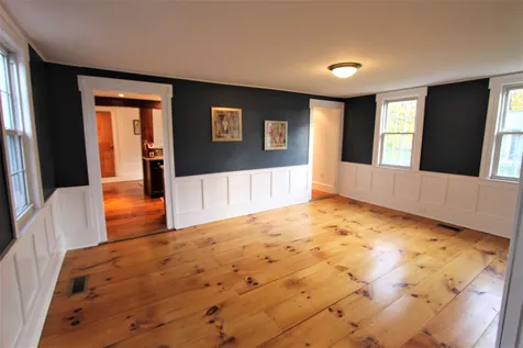 157 Main Street Kingston NH 03848
