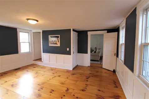 157 Main Street Kingston NH 03848
