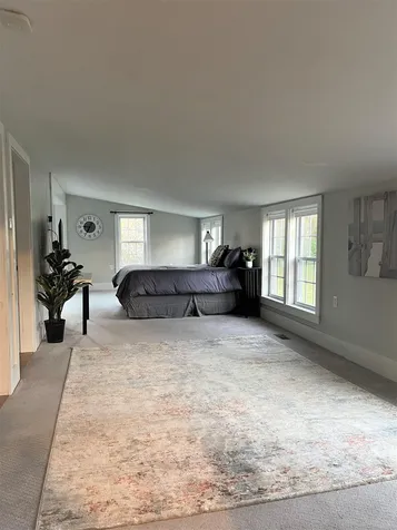 157 Main Street Kingston NH 03848