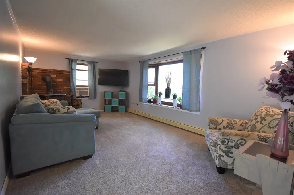 17 Poplin Drive Fremont NH 03044