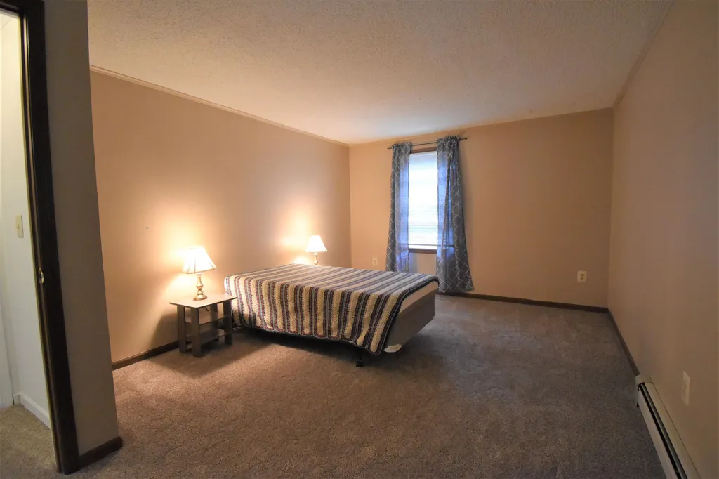 17 Poplin Drive Fremont NH 03044