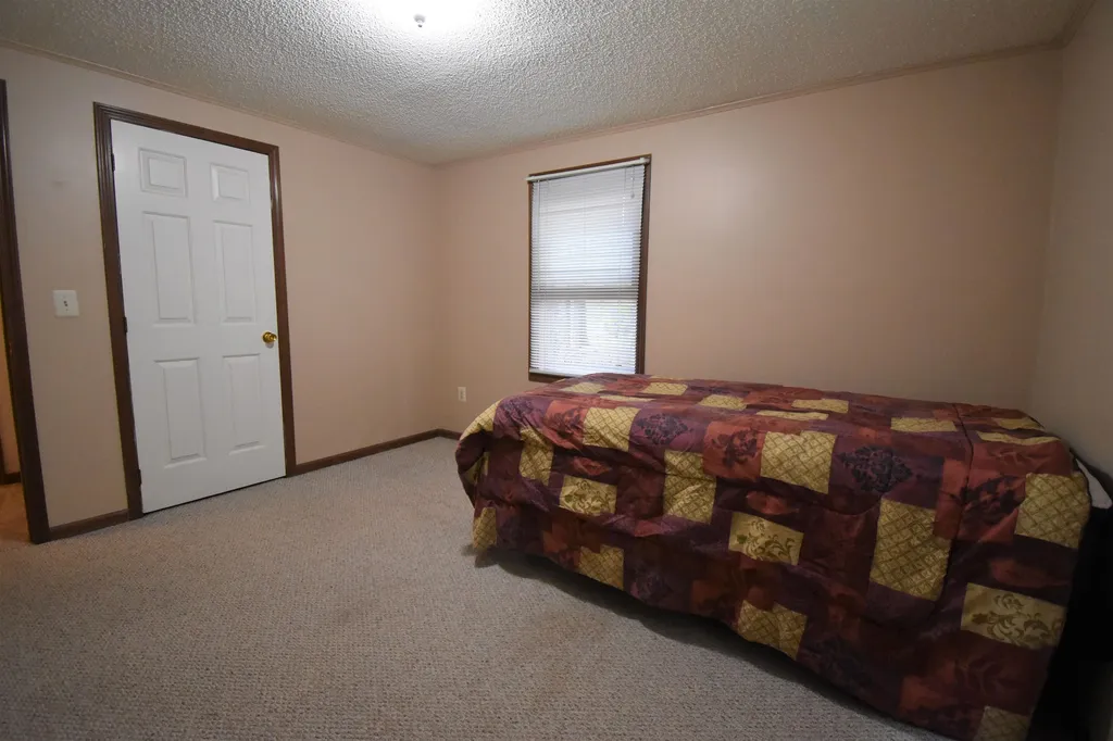 17 Poplin Drive Fremont NH 03044