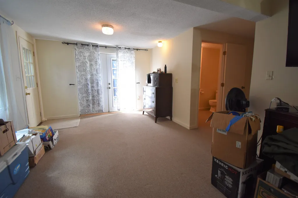 17 Poplin Drive Fremont NH 03044