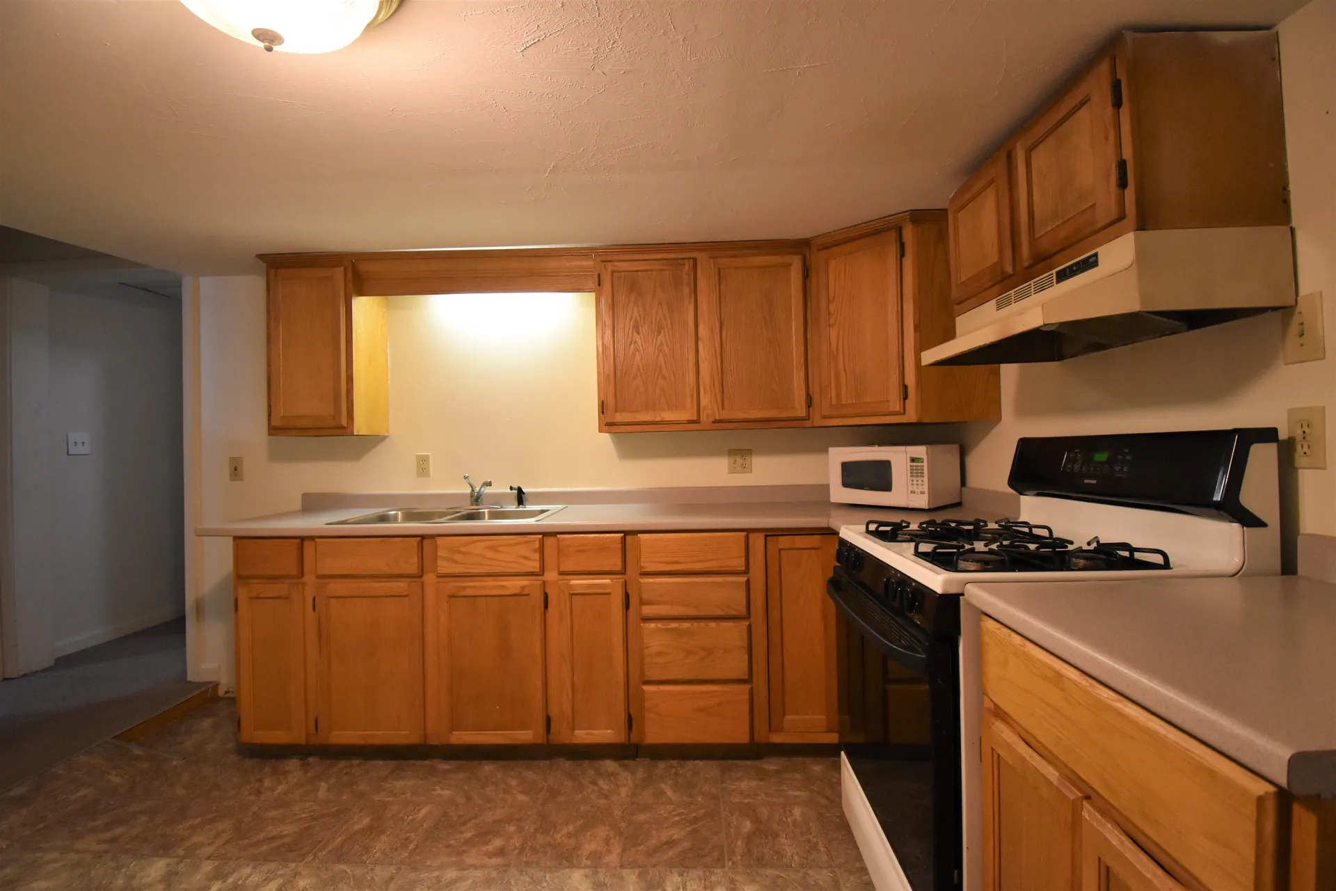 17 Poplin Drive Fremont NH 03044