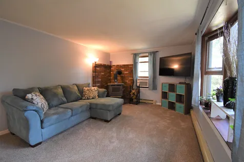 17 Poplin Drive Fremont NH 03044
