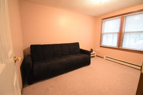 17 Poplin Drive Fremont NH 03044