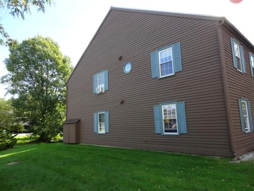 50 Twin Oaks Terrace South Burlington VT 05403